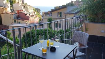 Superior Double or Twin Room, Sea View | Balcony