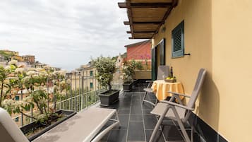 Superior Double or Twin Room, Sea View | Water view