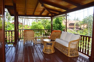 Garden Views 2 Bedrooms Villa | Terrace/patio