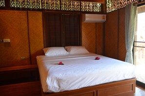 Standaard kamer | 2 slaapkamers, een gratis minibar, een kluis op de kamer, een bureau