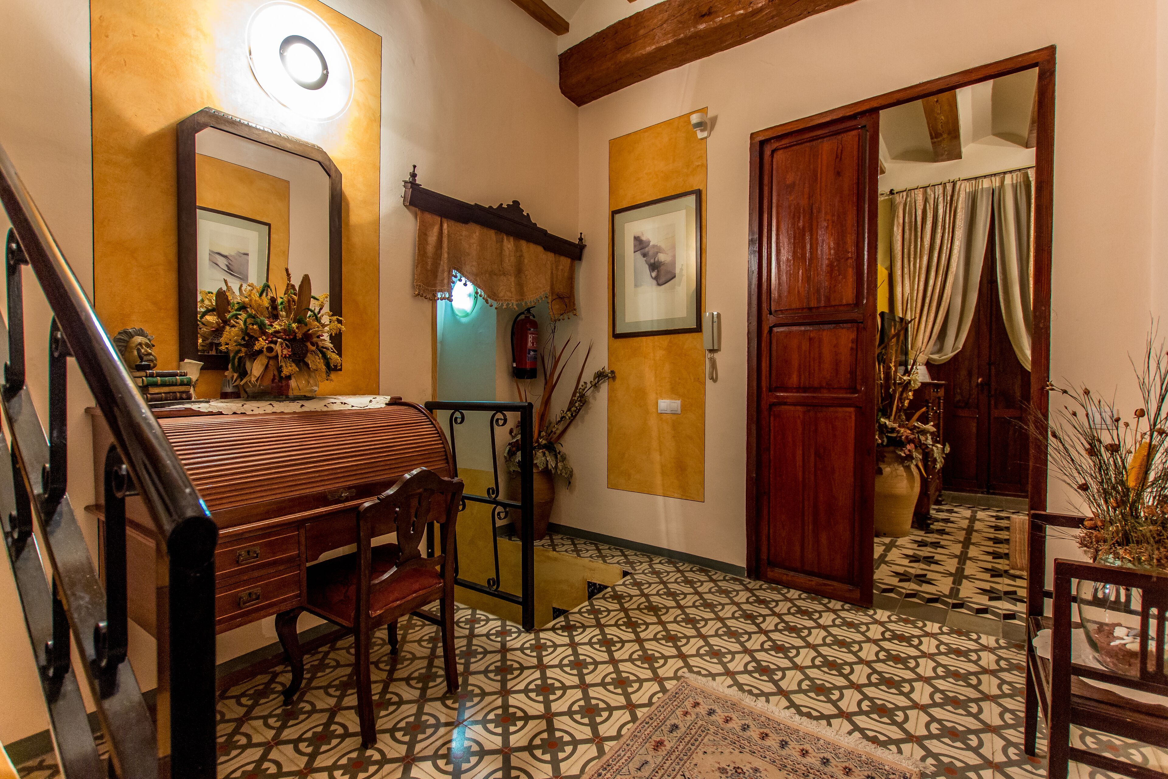 Luxe suite, 1 slaapkamer, terras (Private Bathroom) | Uitzicht vanuit de kamer