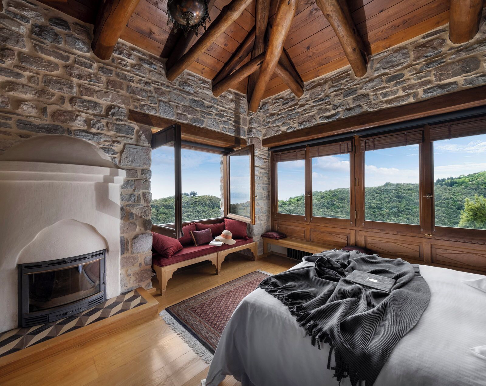 Grand Suite with Panoramic Sea View - Thivi