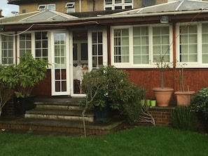 Exterior - Colnbrook Lodge Guest House (Slough)