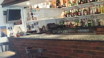 Bar (en el alojamiento)