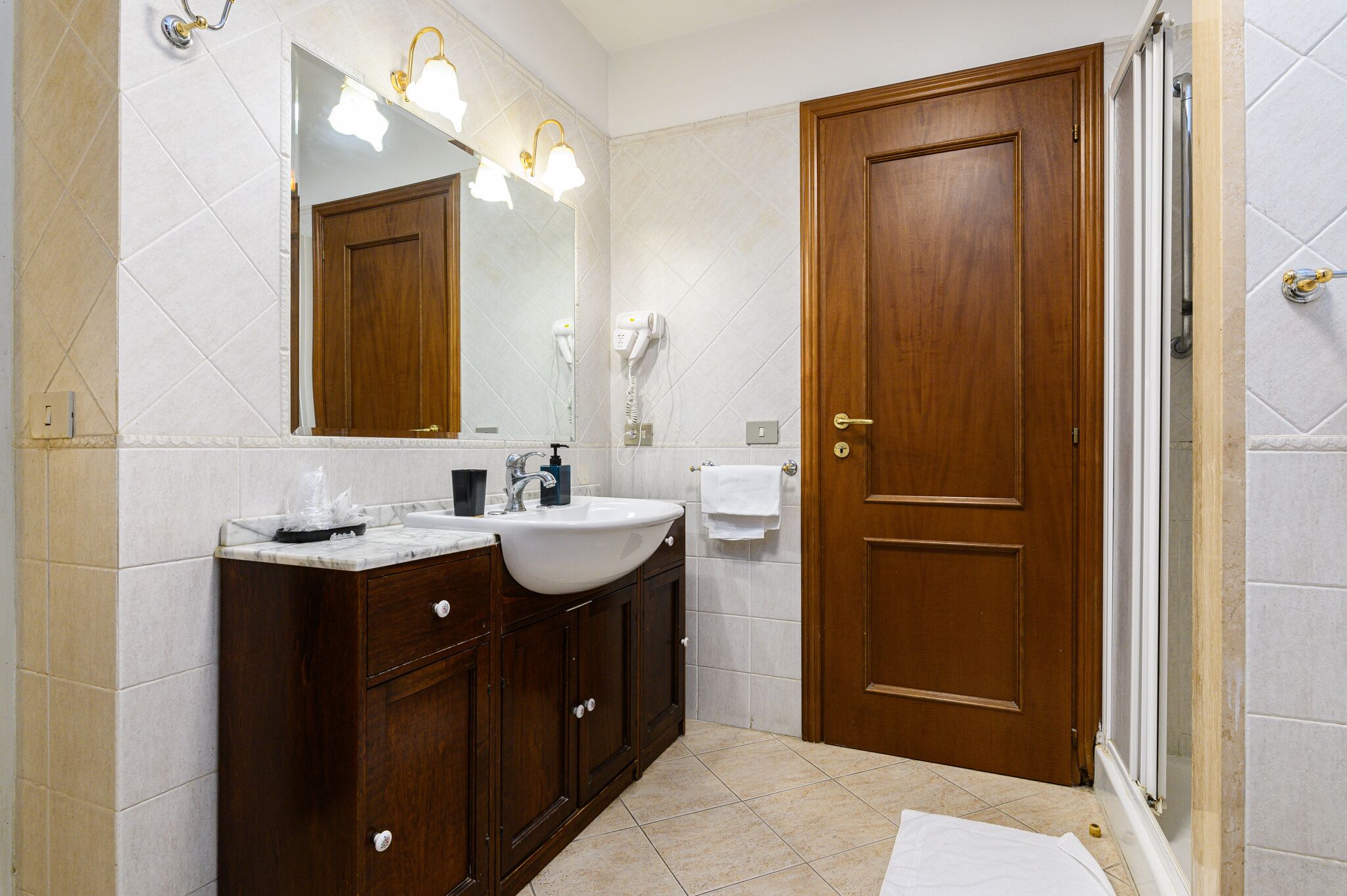 Photo - Domus Julia Trevi - Spagna