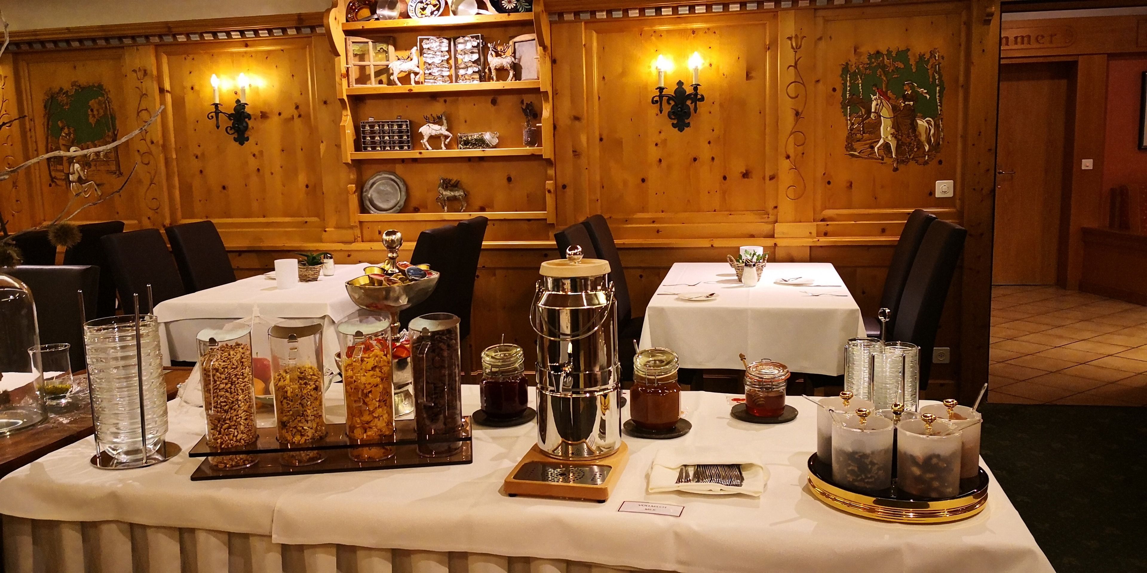 free daily continental breakfast