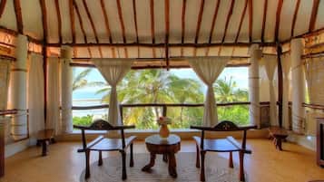 Naked Africa Penthouse  | Balcony