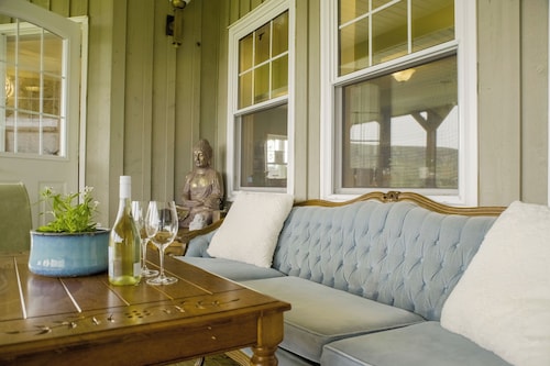 Chanterelle Country Inn & Cottages