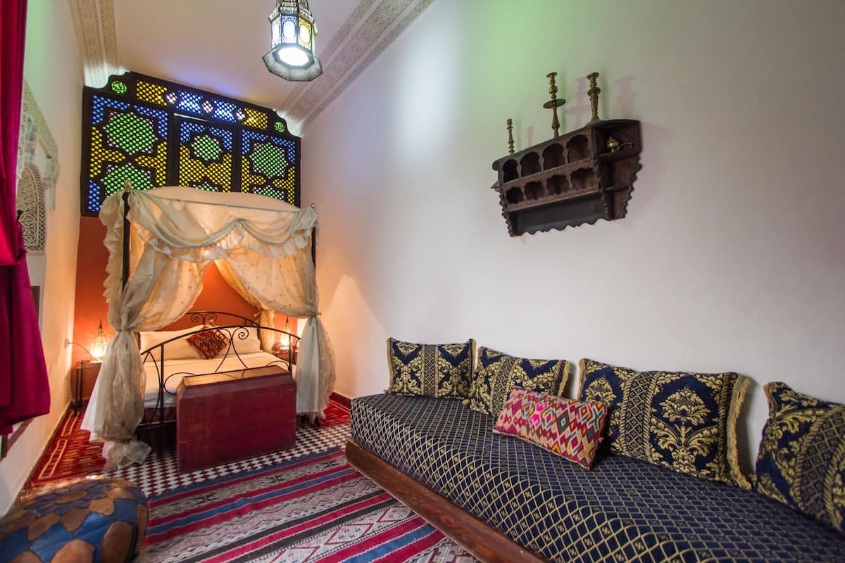 Quarto triplo (Halima) | Área de estar | TV de tela plana