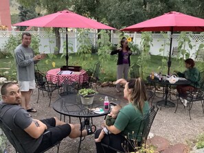Property grounds - The Alma House Inn (Silverton)