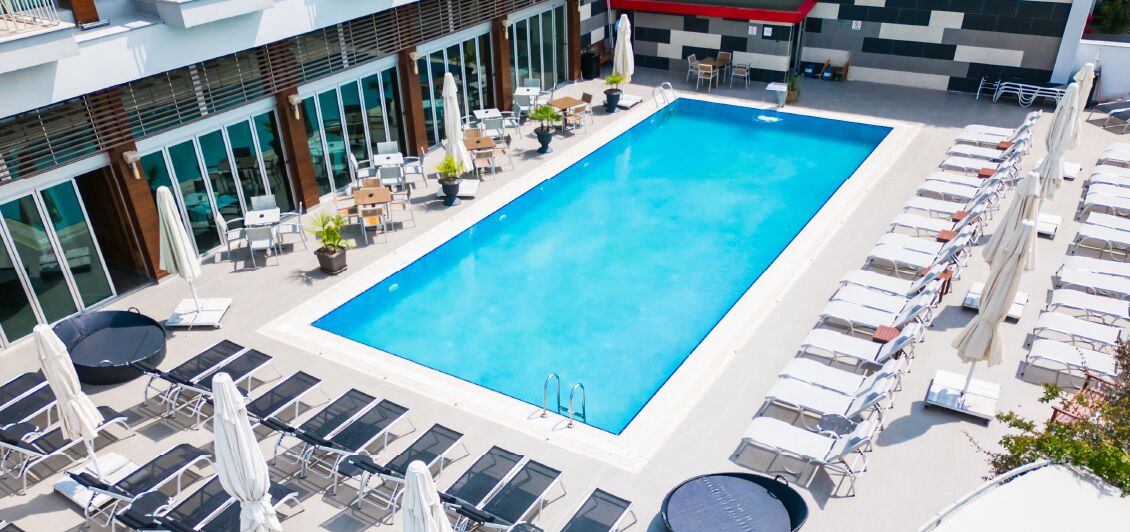 2 indoor pools, seasonal outdoor pool, open 10 AM to 6 PM, free cabanas