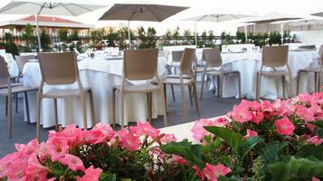 Frühstück und Abendessen, italienische Küche