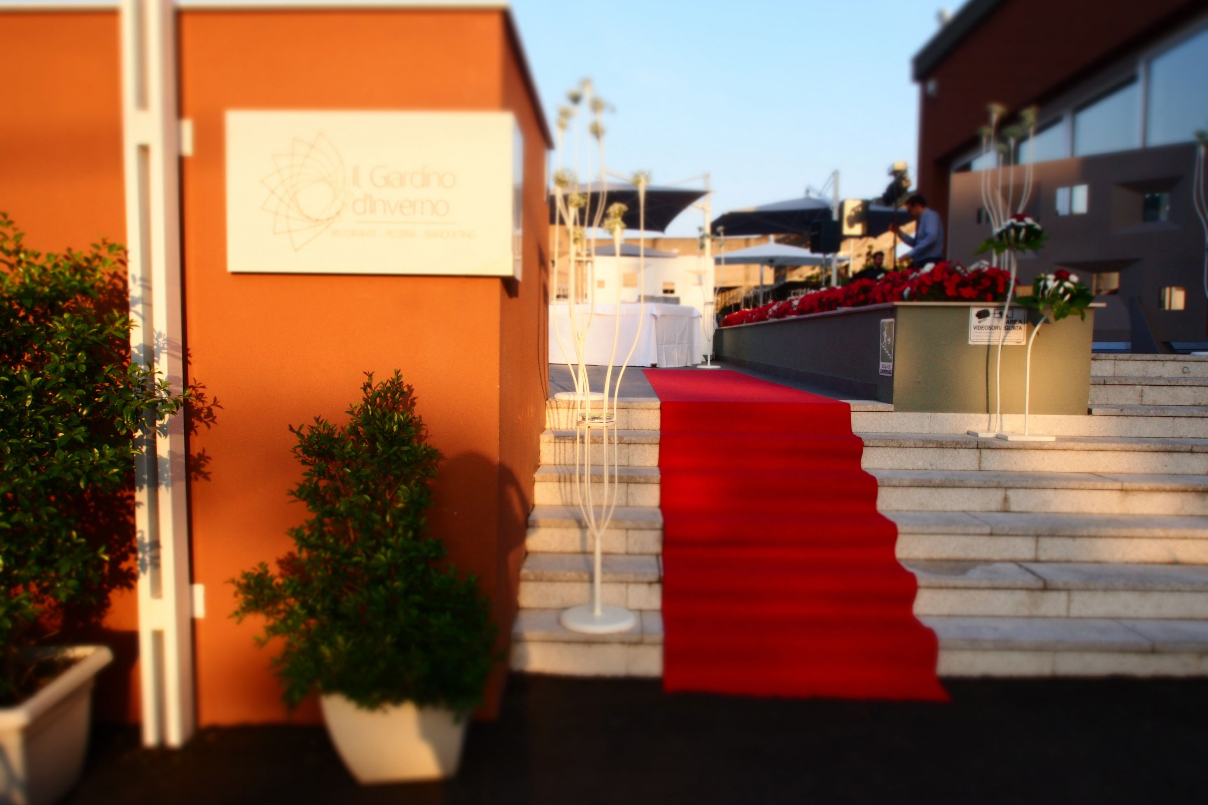 breakfast and dinner served, italian cuisine