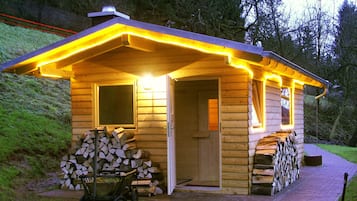 Sauna, hot tub, steam room, body scrubs, facials, reflexology