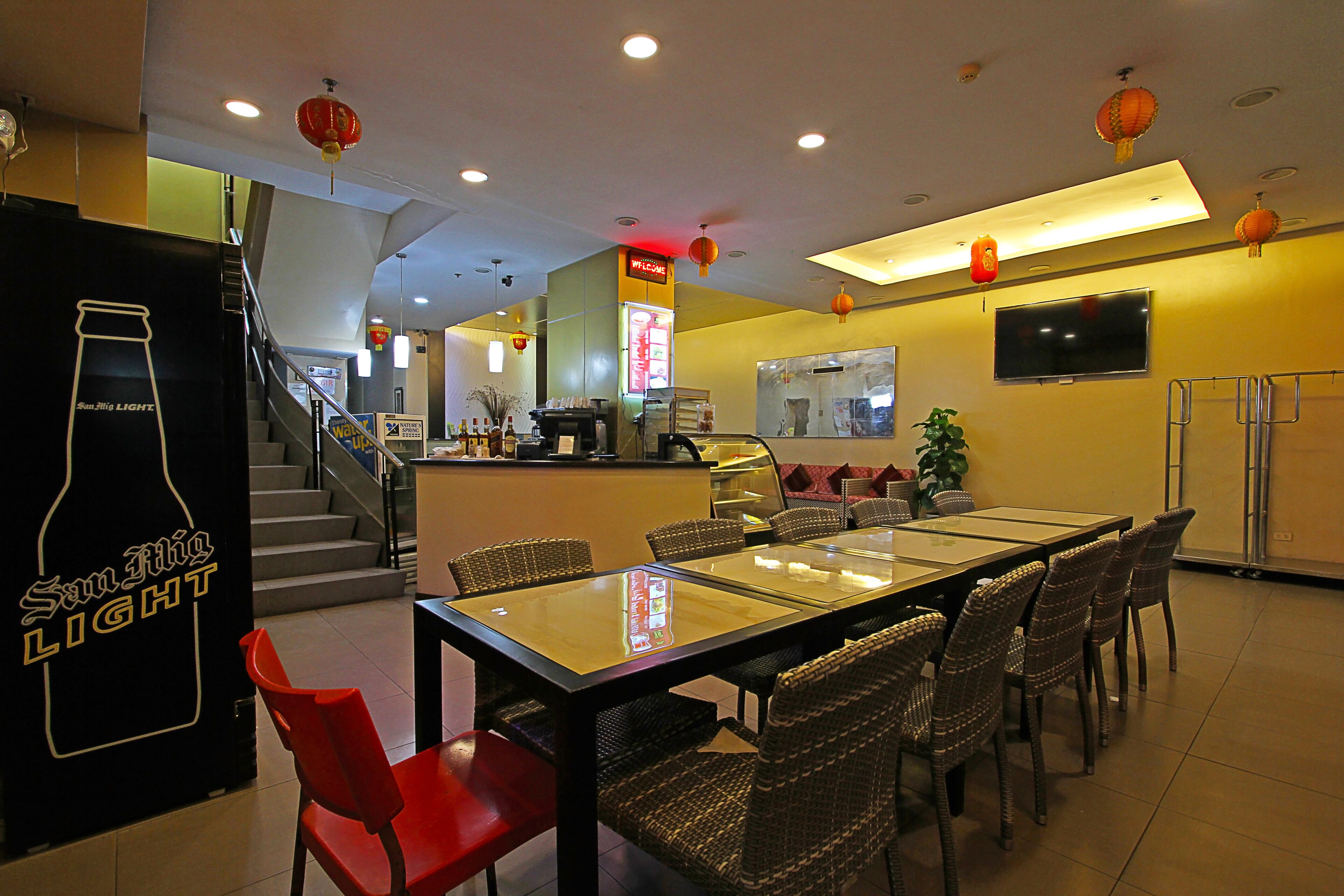 Breakfast, lunch, dinner served; Filipino cuisine 