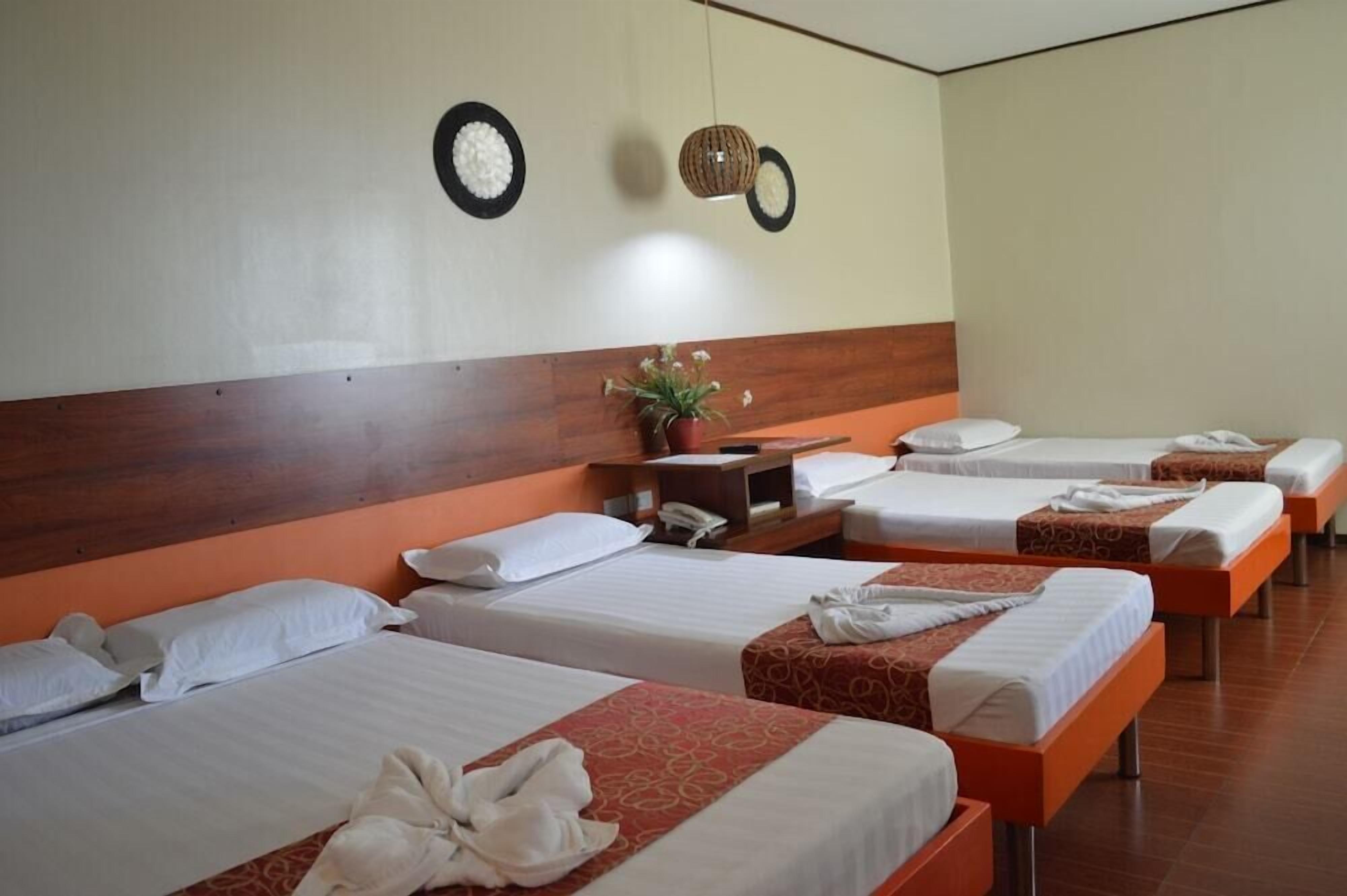 Desk, free WiFi, bed sheets