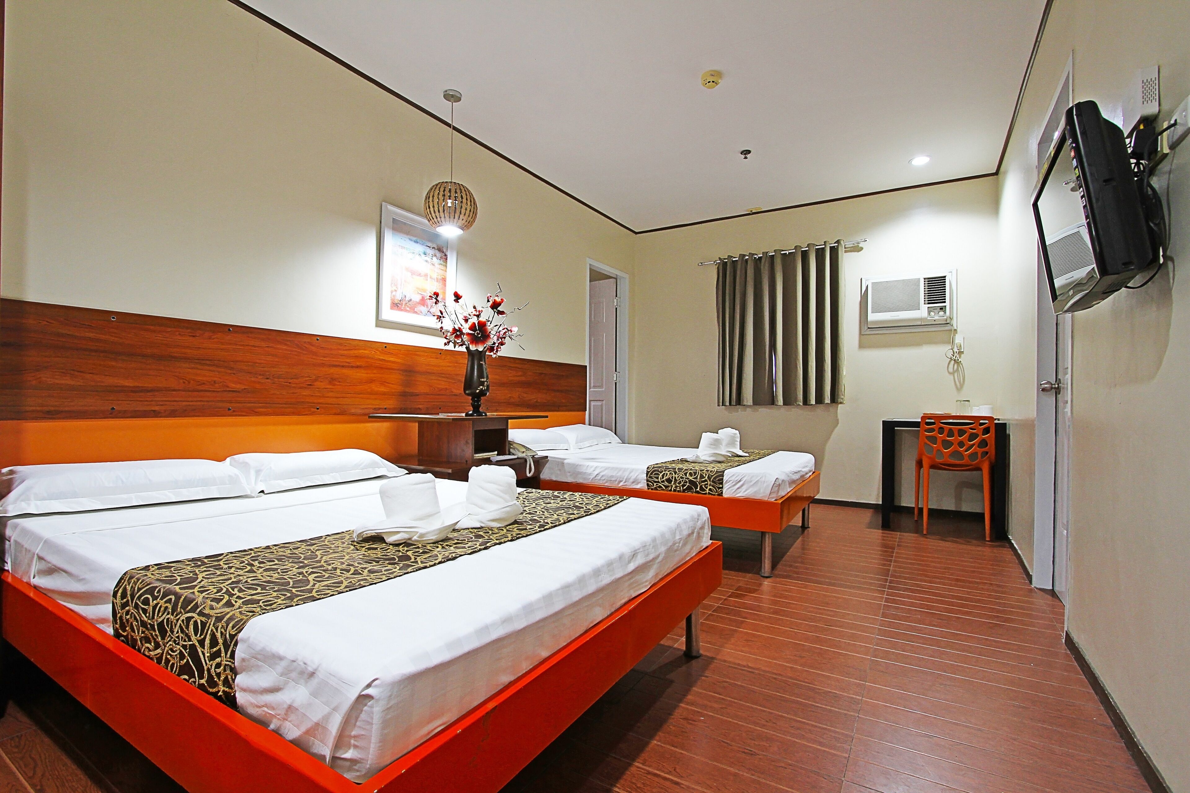 Family Room, 2 Bedrooms, Connecting Rooms | View from room