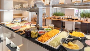 Daily buffet breakfast for a fee