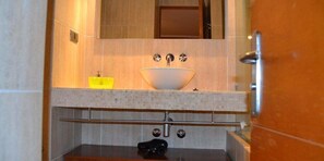 Bathroom - Providencia Suite Padre Mariano (Santiago)