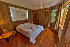 Standard Room, Garden View | In-room safe, desk, free cots/infant beds, free WiFi - Hospedaje Mariposa (Monteverde)