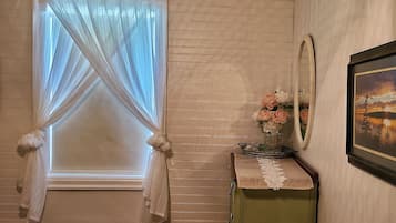Suite familiar, baño privado (The Gammell Suite) | 2 dormitorios, escritorio, tabla de planchar con plancha