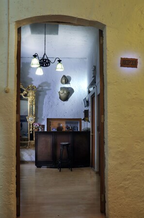 Reception - La Compañia - Jerusalen (Arequipa)