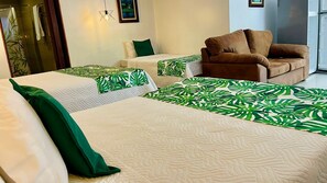 Family Room | In-room safe, desk, blackout drapes, iron/ironing board - Freddys Place Bed and Breakfast (Monteverde)
