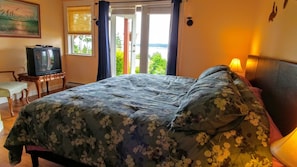 Room, 1 King Bed, Ocean View