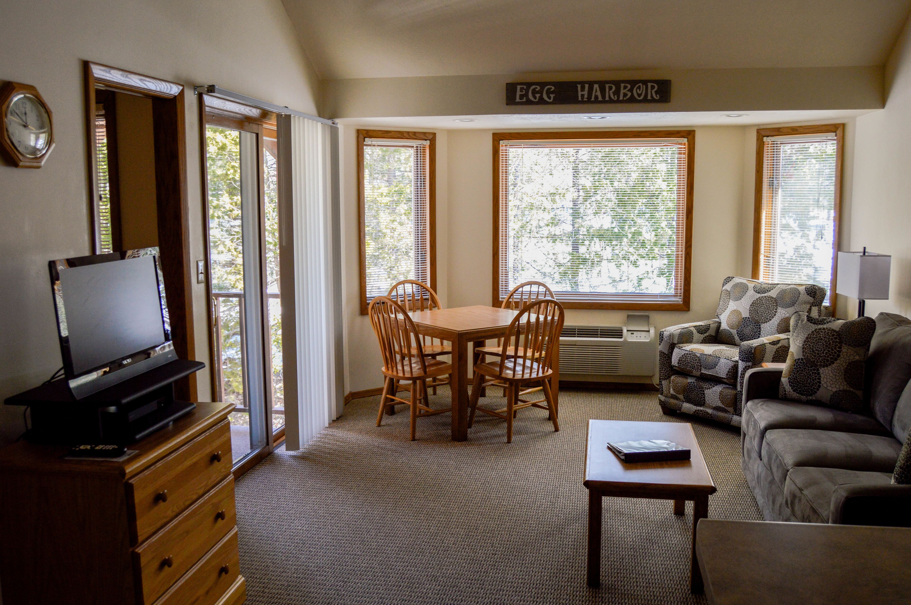 32-inch tv with cable channels