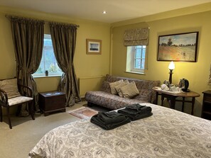 Kahden hengen huone, kylpyhuone makuuhuoneen yhteydessä (Room 2) | 1 makuuhuone, Wi-Fi