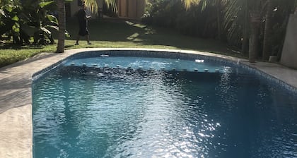 Casa Las Lomas Hostel