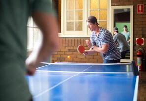 Games room - YHA Newcastle Beach (Newcastle)
