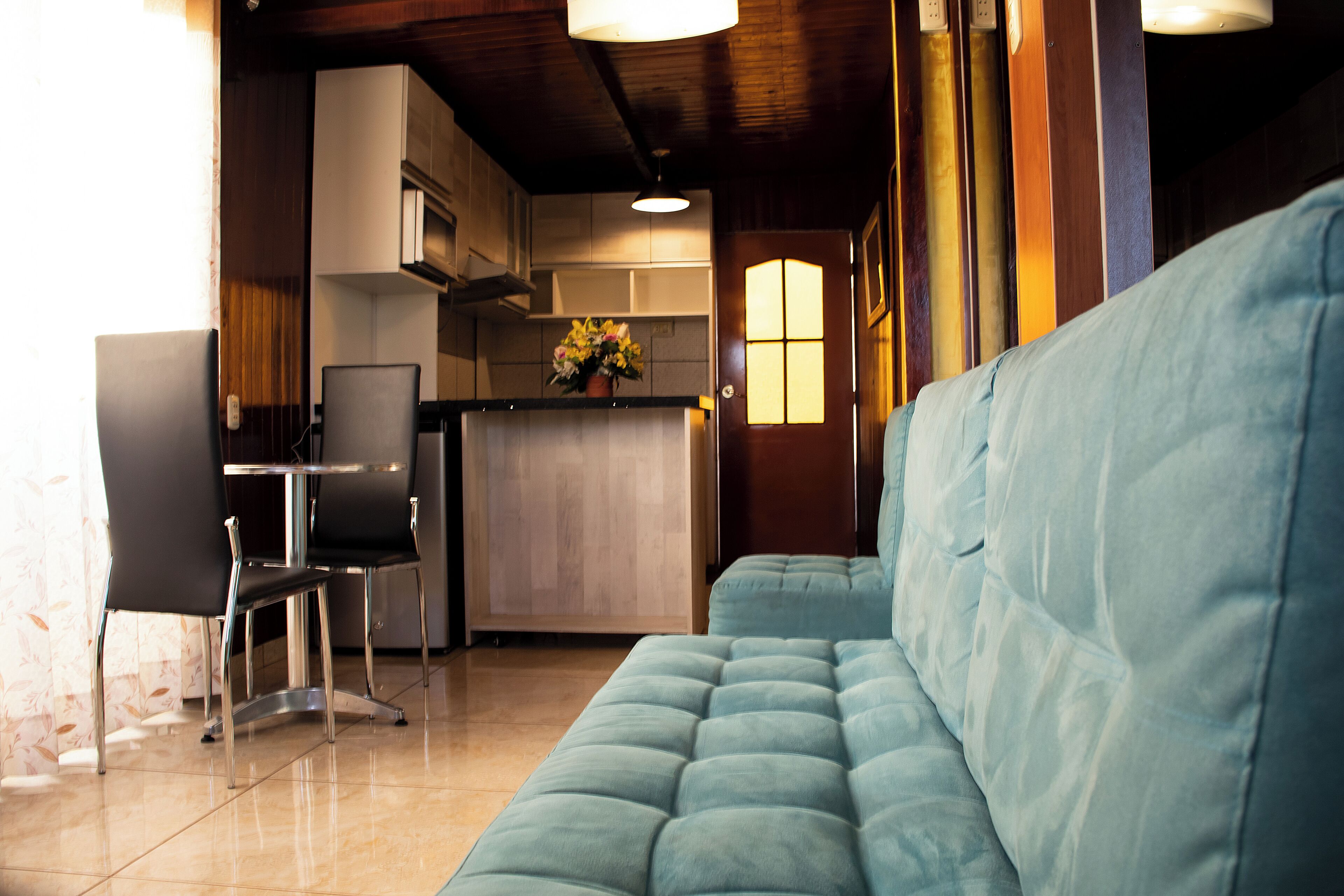 family room | living area | 40-inch smart tv with digital channels, tv, netflix