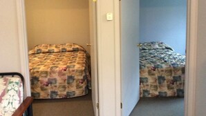 Cabin, 2 Bedrooms, Kitchen