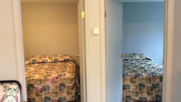 Cabin, 2 Bedrooms, Kitchen