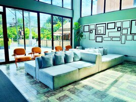 Zona de estar del vestíbulo