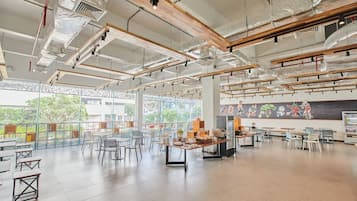 Daily buffet breakfast (THB 307 per person)