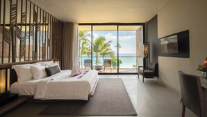 Premier Room (King) | Sengetøy av topp kvalitet, minibar, safe på rommet og skrivebord