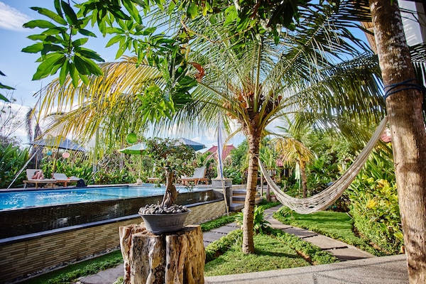 Alberca al aire libre