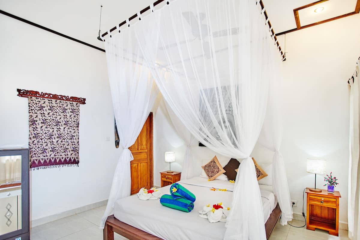 Superior Room, Garden View