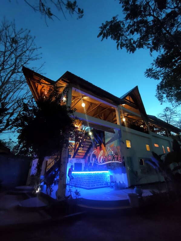 Façade de l’hébergement