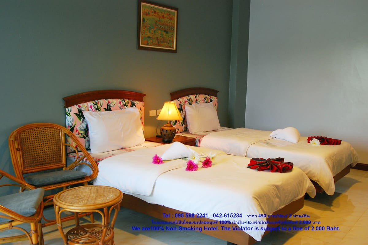 Superior İki Ayrı Yataklı Oda | Minibar, masa, ücretsiz kablosuz İnternet