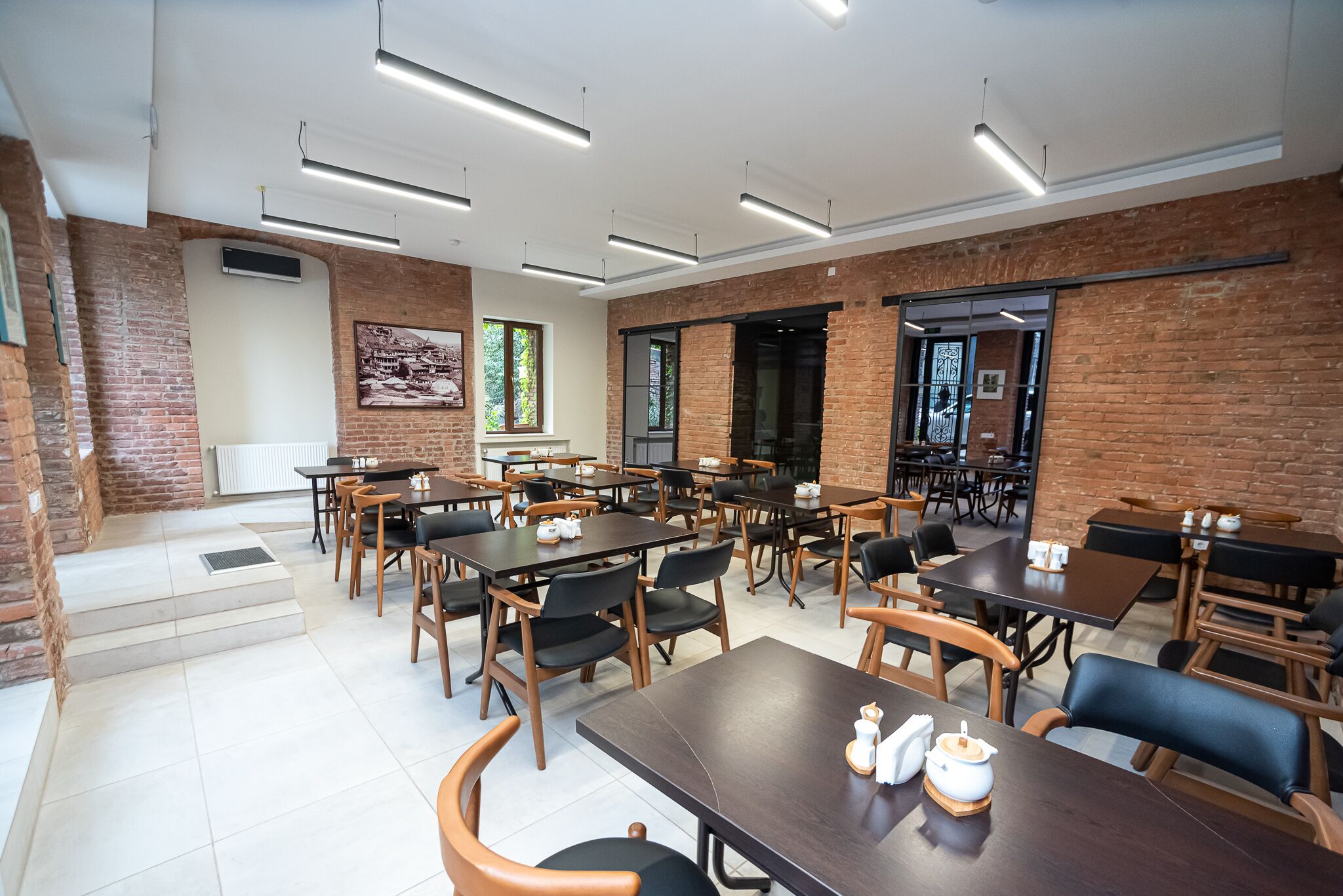 Photo - New Tiflis Hotel