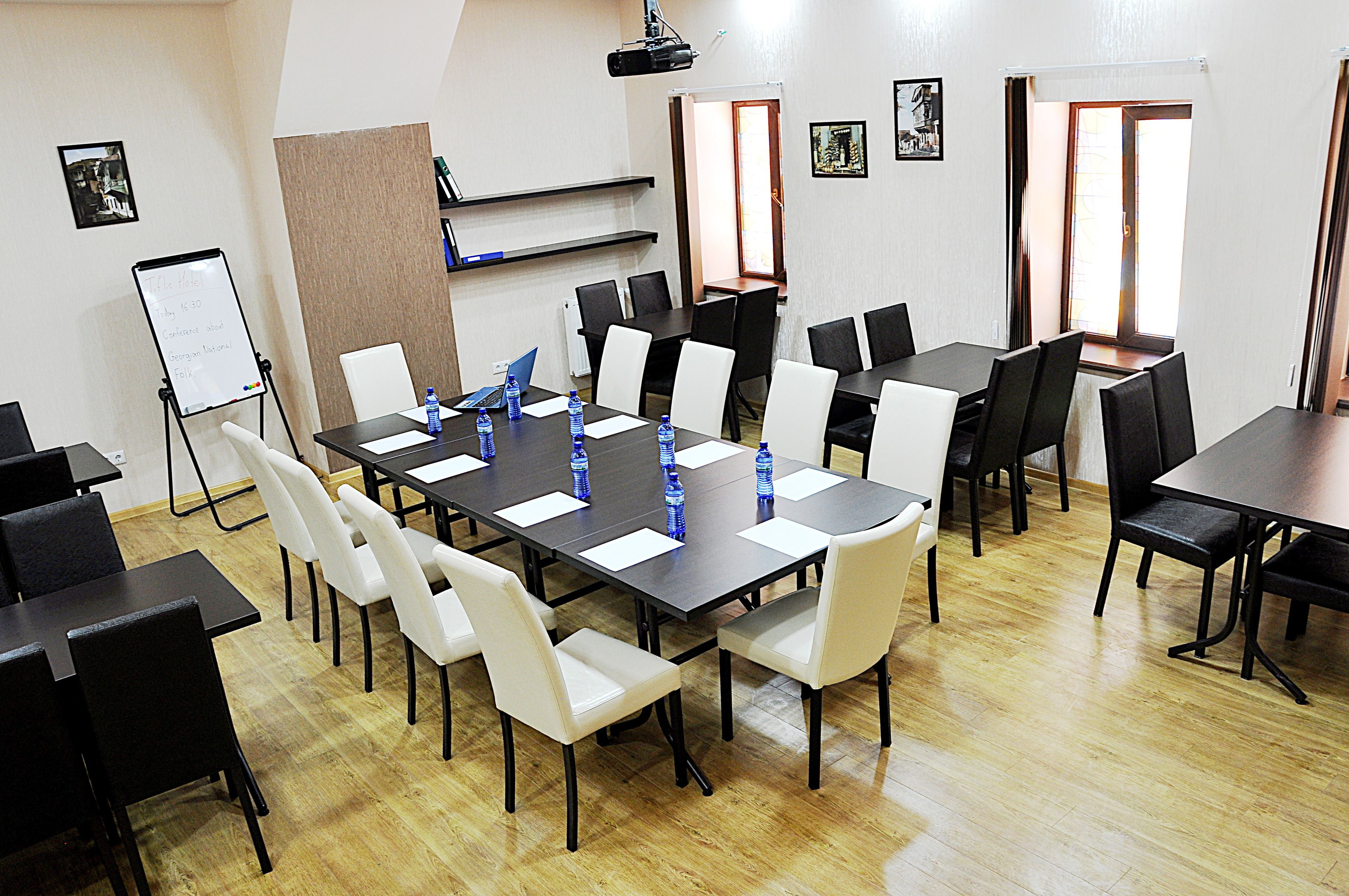 Photo - New Tiflis Hotel