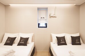 Free WiFi, bed sheets - K-Grand Hotel Myeongdong (Seoul)