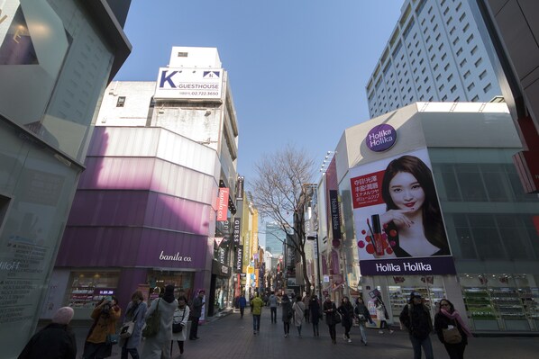 Front of property - K-Grand Hotel Myeongdong (Seoul)