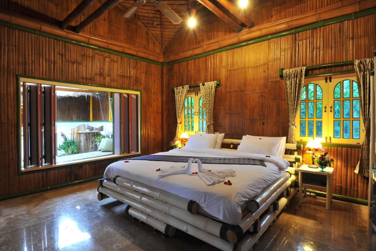 Duplex | Minibar, desk, rollaway beds, free WiFi