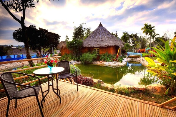 Garden View | Terrace/patio