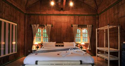 Reewa Waree Resort