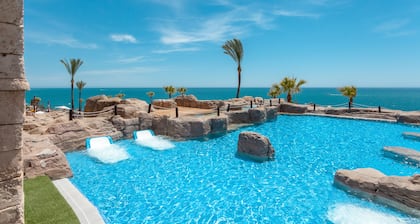 Holiday World Resort